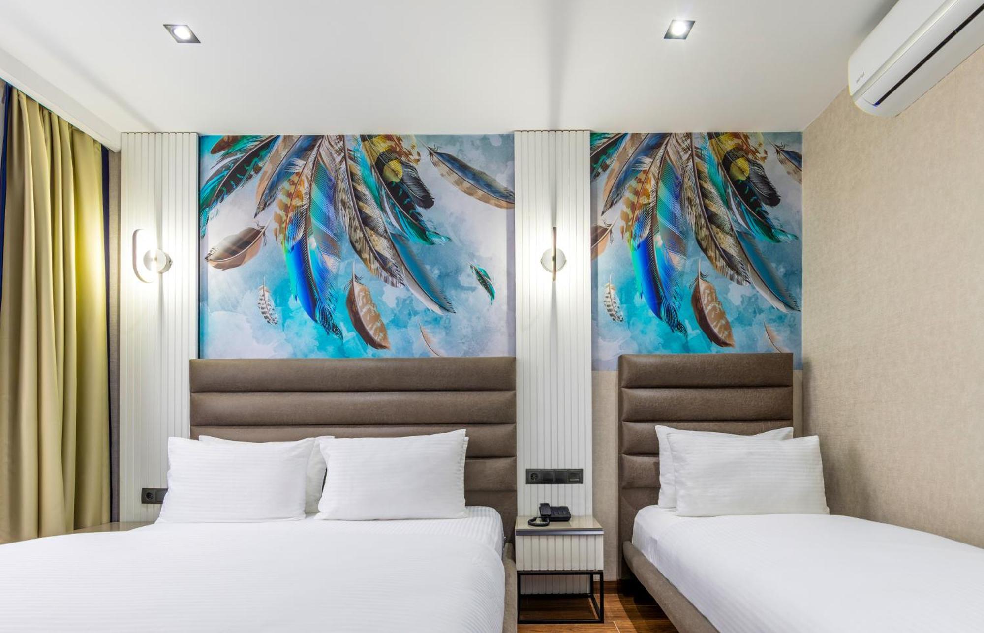 Dem Premium Hotel - Round Trip Airport Service - Istanbul International Airport Arnavutkoy エクステリア 写真