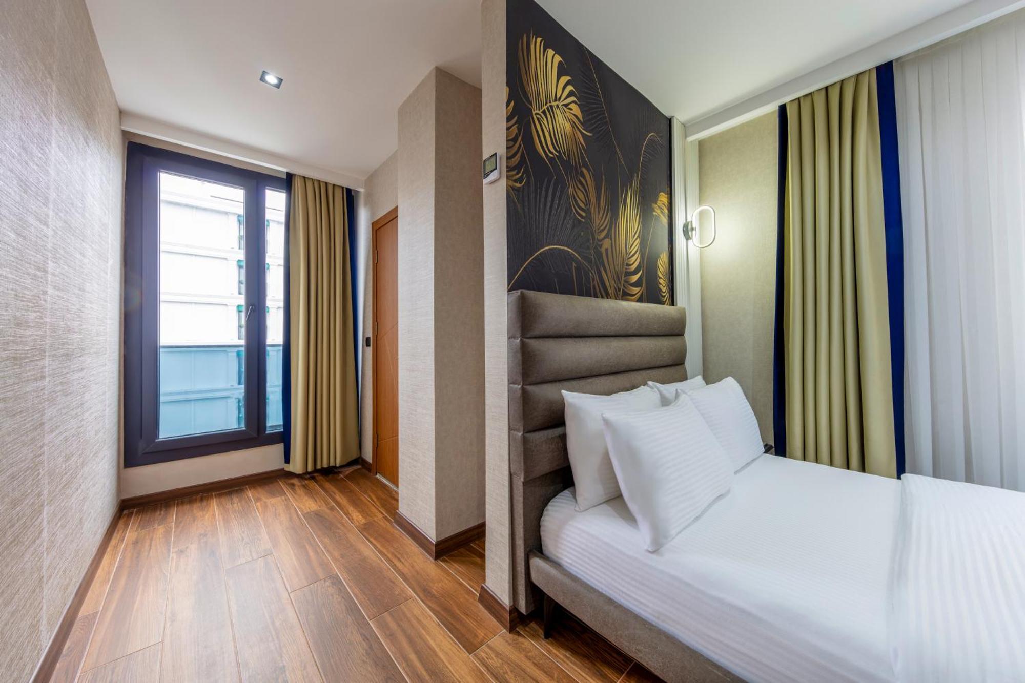Dem Premium Hotel - Round Trip Airport Service - Istanbul International Airport Arnavutkoy エクステリア 写真