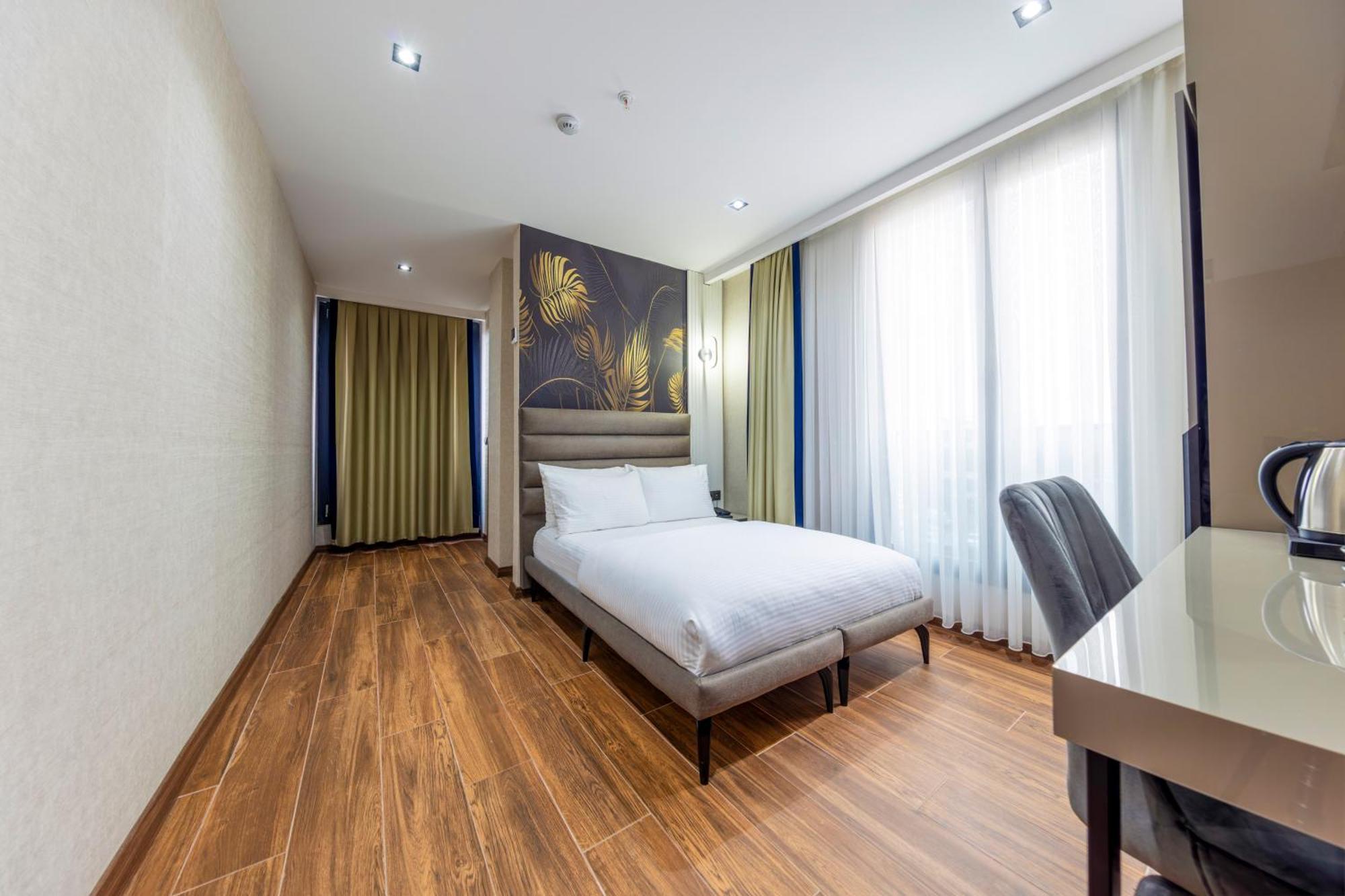 Dem Premium Hotel - Round Trip Airport Service - Istanbul International Airport Arnavutkoy エクステリア 写真