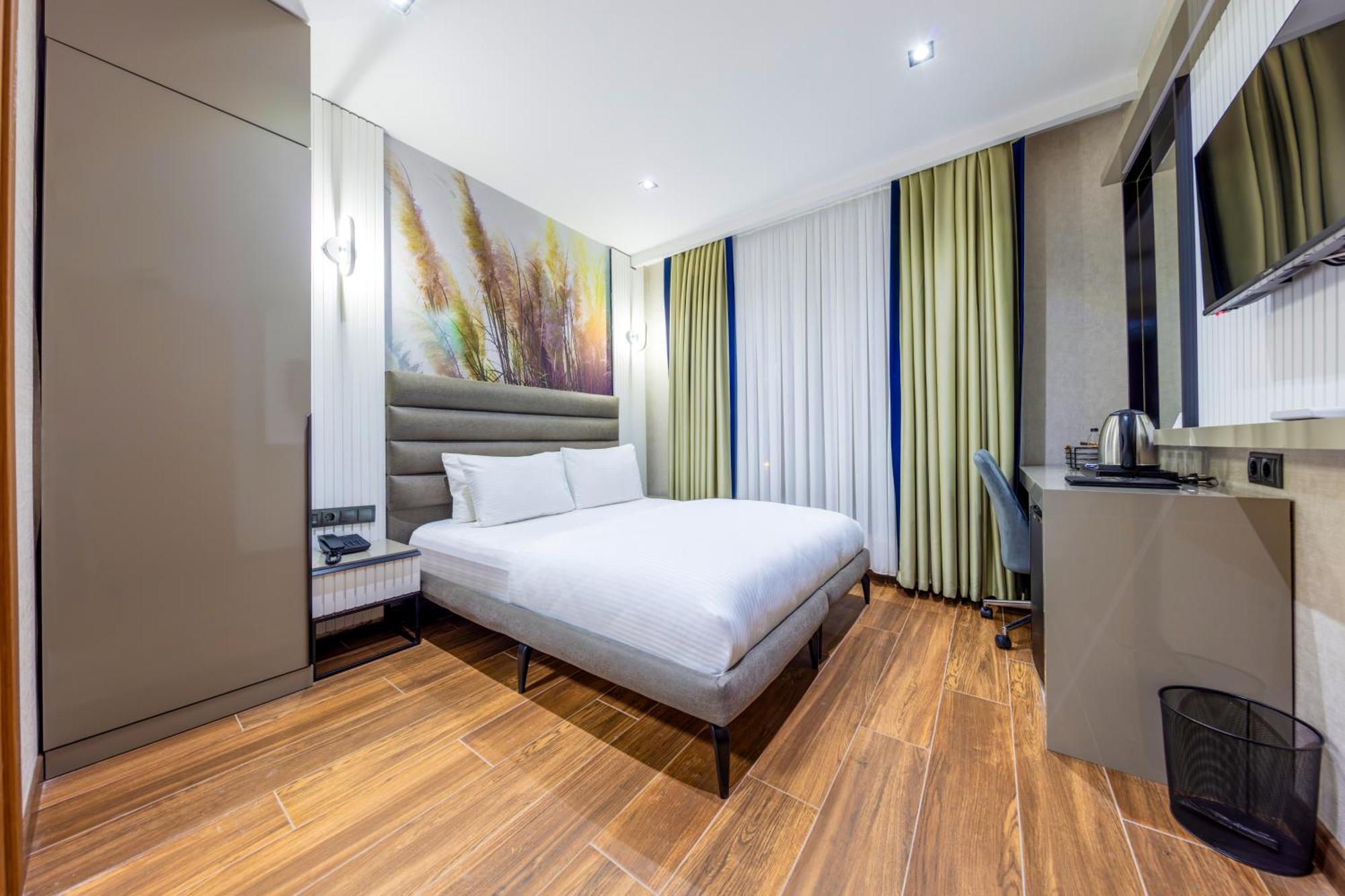 Dem Premium Hotel - Round Trip Airport Service - Istanbul International Airport Arnavutkoy エクステリア 写真