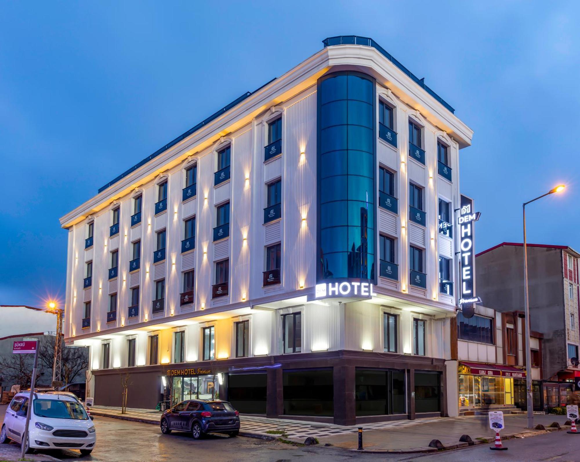 Dem Premium Hotel - Round Trip Airport Service - Istanbul International Airport Arnavutkoy エクステリア 写真